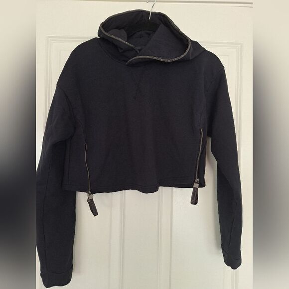 Gymshark train crooped hoodie size S - Picture 5 of 9